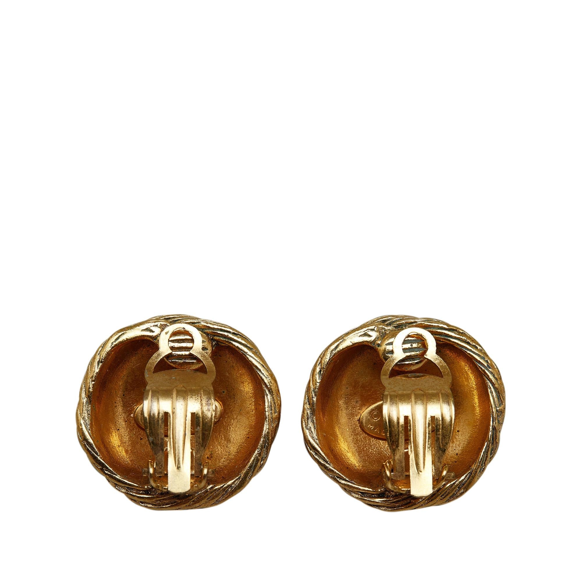 Chanel CC Clip On Earrings (SHG-zvDpI6)
