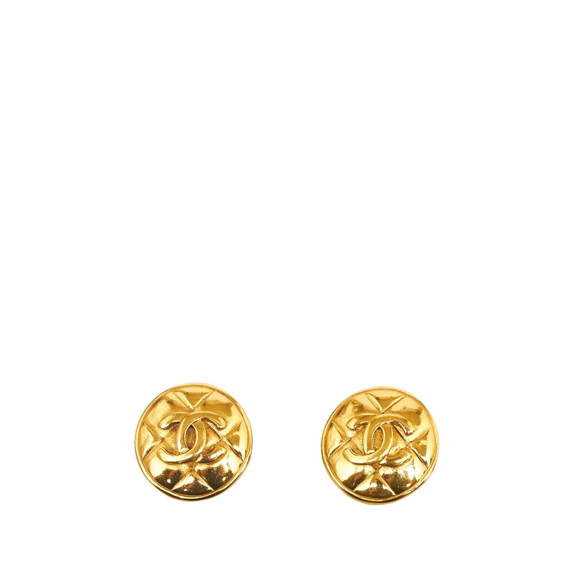 Chanel CC Clip On Earrings (SHG-7AUyXr)