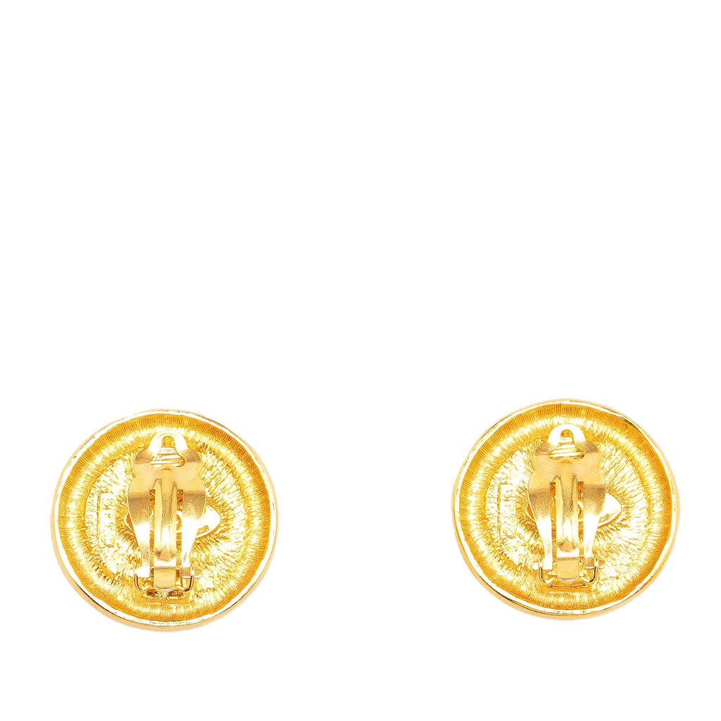 Chanel CC Clip On Earrings (SHG-oQI8qx)