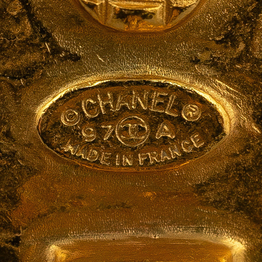 Chanel CC Clip on Earrings (SHG-hdr3nZ)