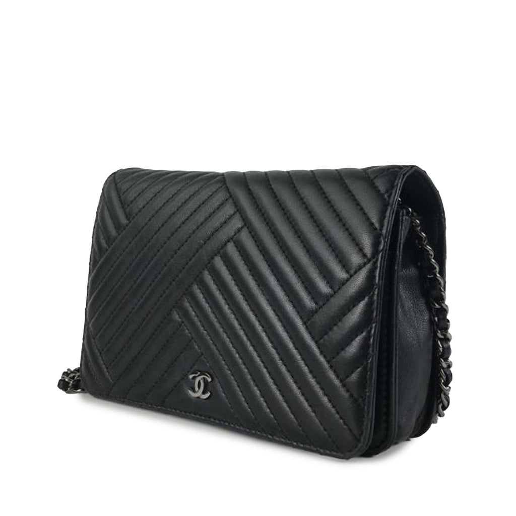 Chanel CC Crossing Wallet on Chain (SHG-PFbWdZ)