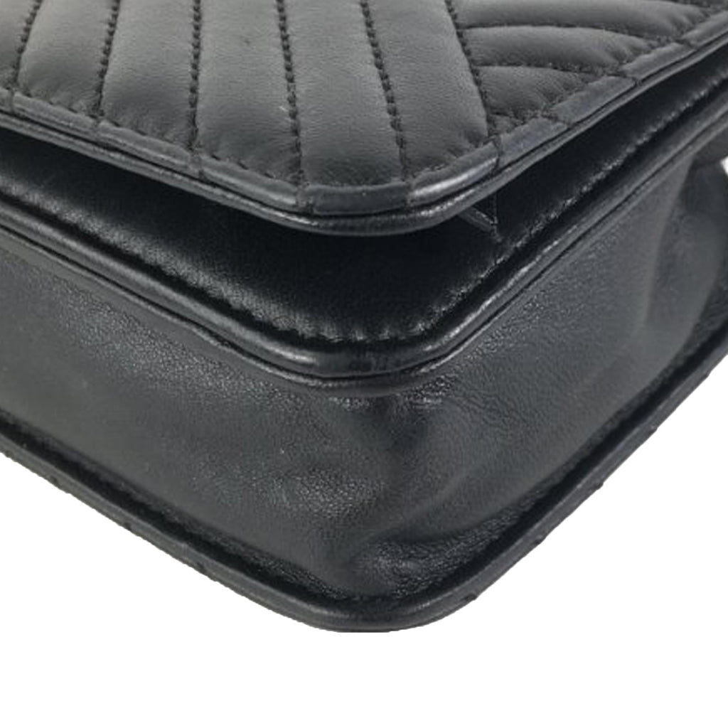 Chanel CC Crossing Wallet on Chain (SHG-PFbWdZ)
