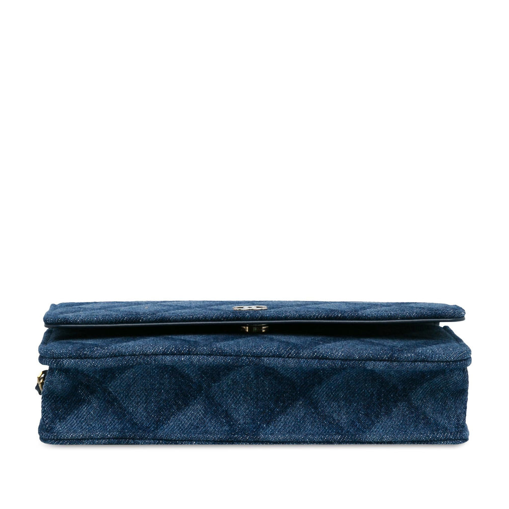 Chanel CC Denim Wallet On Chain (SHG-tRgZBv)