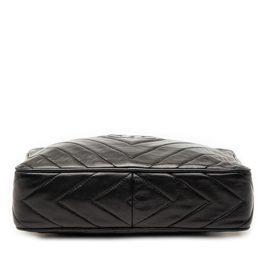 Chanel CC Diamond Quilted Lambskin Tassel Camera Bag