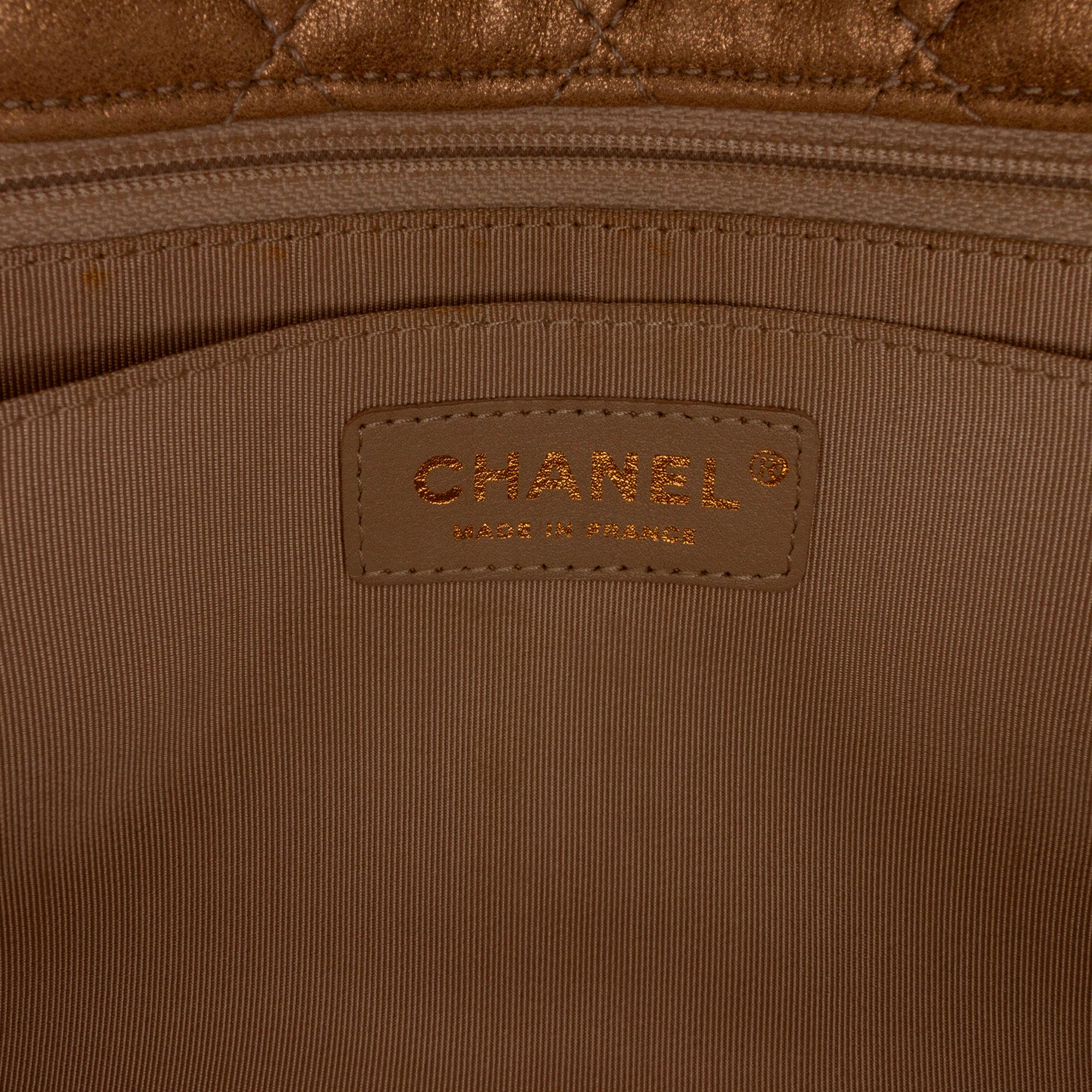 Chanel CC Flap Embellished Shoulder Bag (SHG-NP04sf)