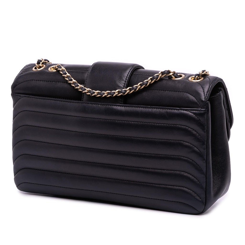 Chanel CC Horizontal Quilted Lambskin Double Flap