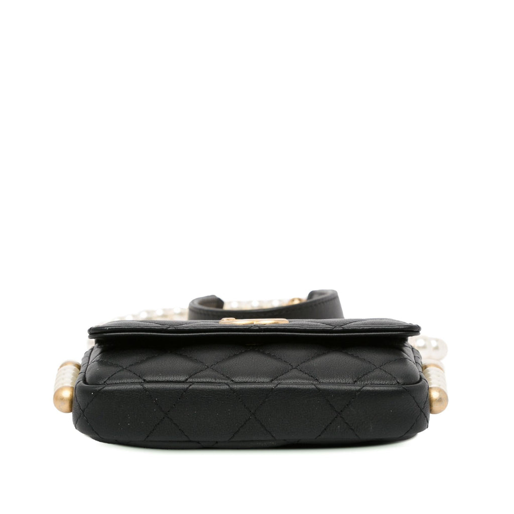 Chanel CC Lambskin About Pearls Card Holder On Chain (SHG-viiUda)
