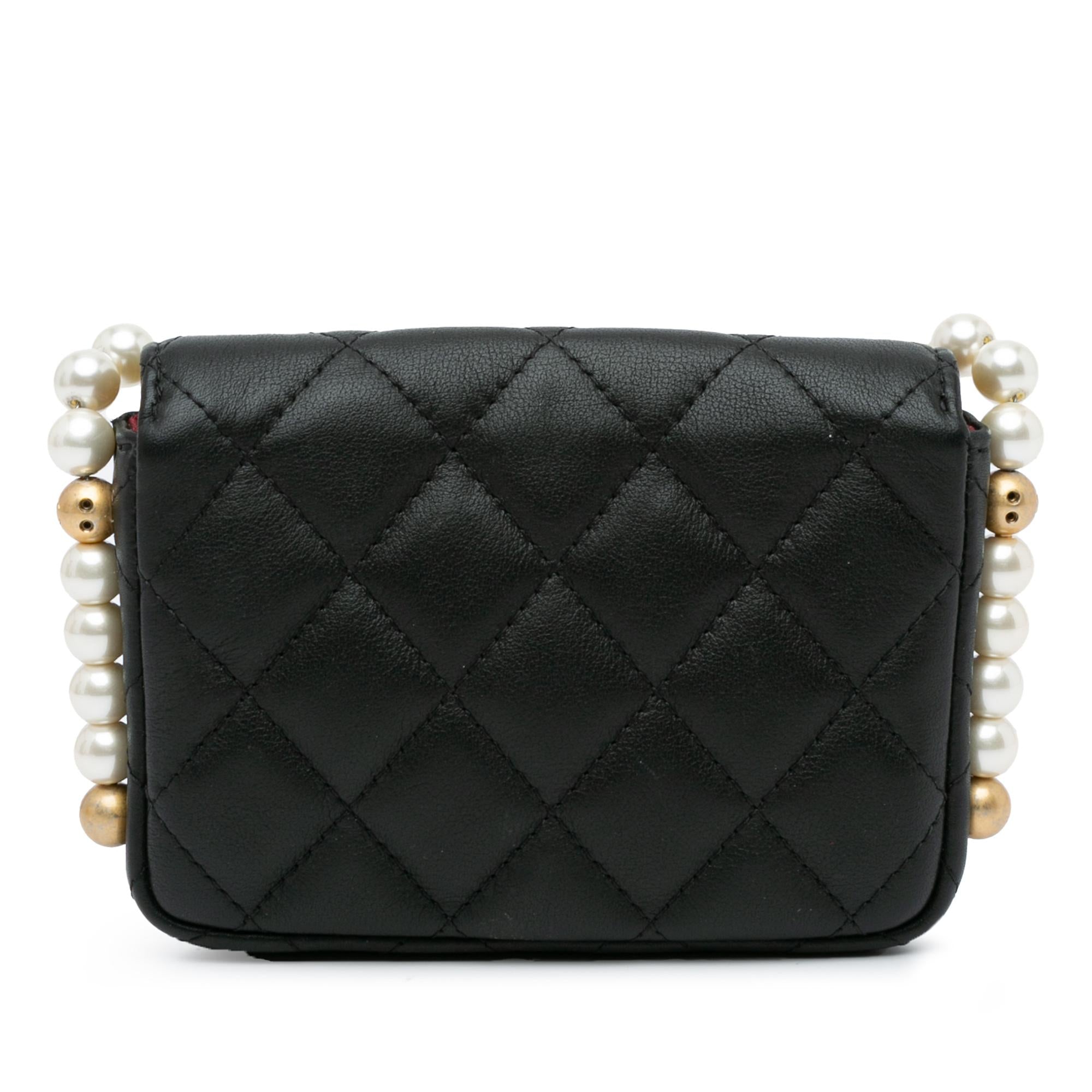 Chanel CC Lambskin About Pearls Card Holder On Chain (SHG-viiUda)