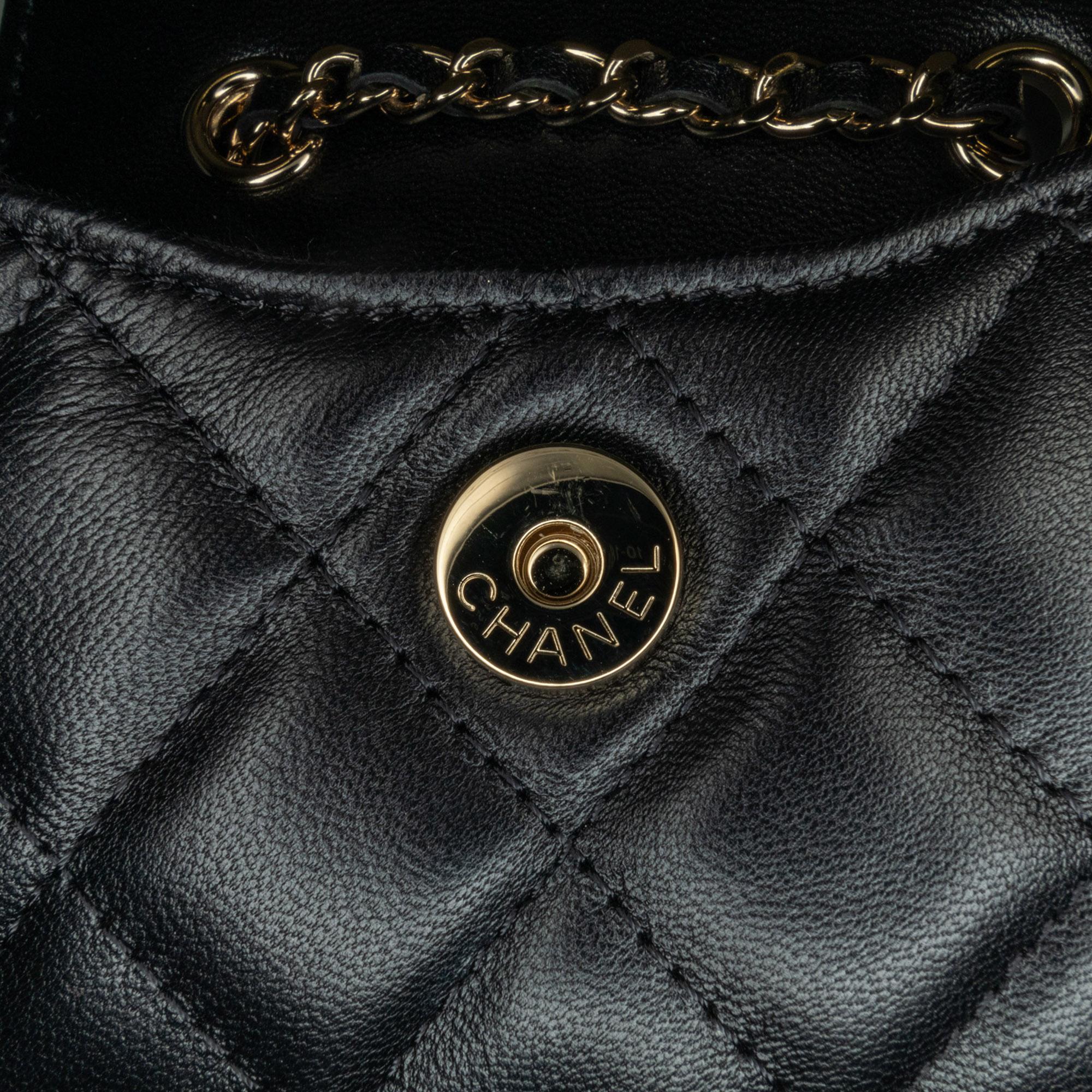 Chanel CC Lambskin Card Holder On Chain (SHG-OR7dwk)