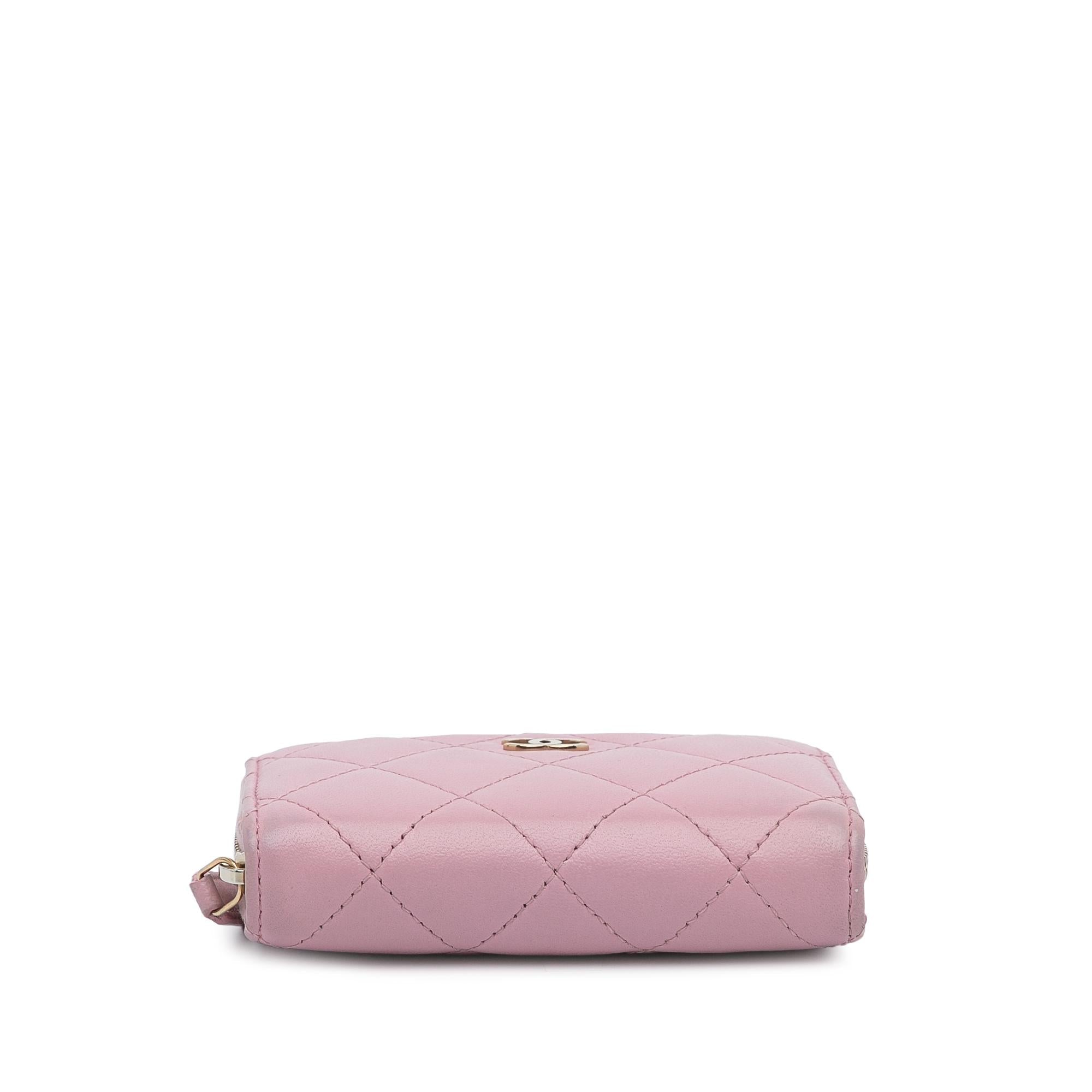 Chanel CC Lambskin Coin Pouch (SHG-Ijd2Rr)