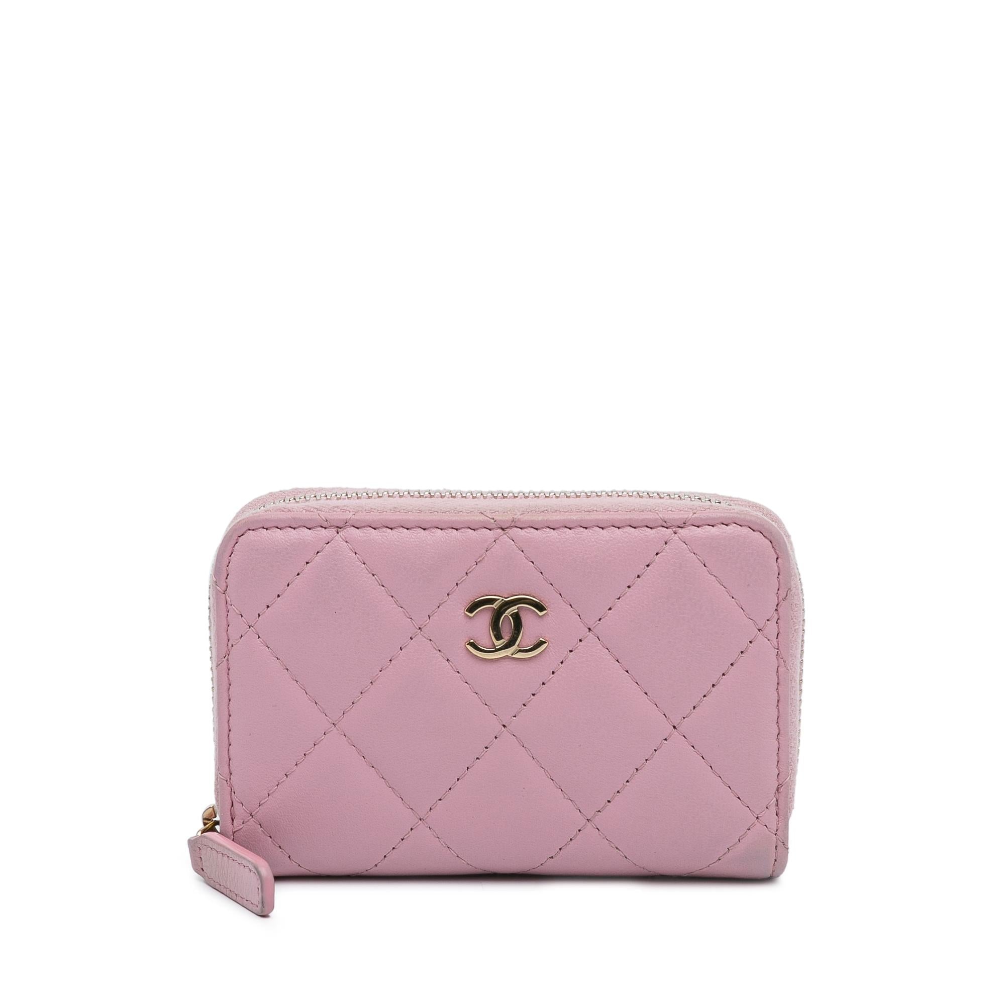 Chanel CC Lambskin Coin Pouch (SHG-Ijd2Rr)