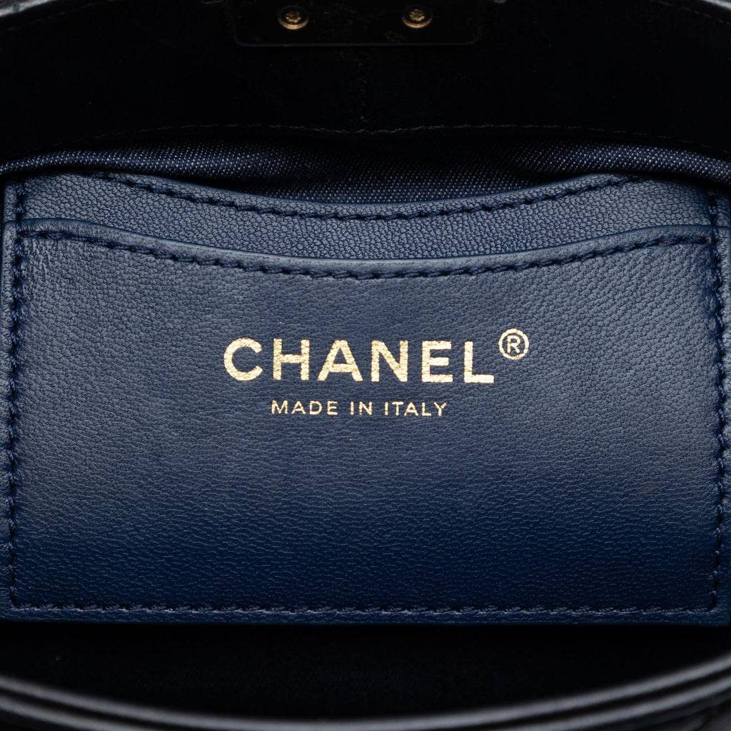 Chanel CC Lambskin Elegant Chain Vanity Case