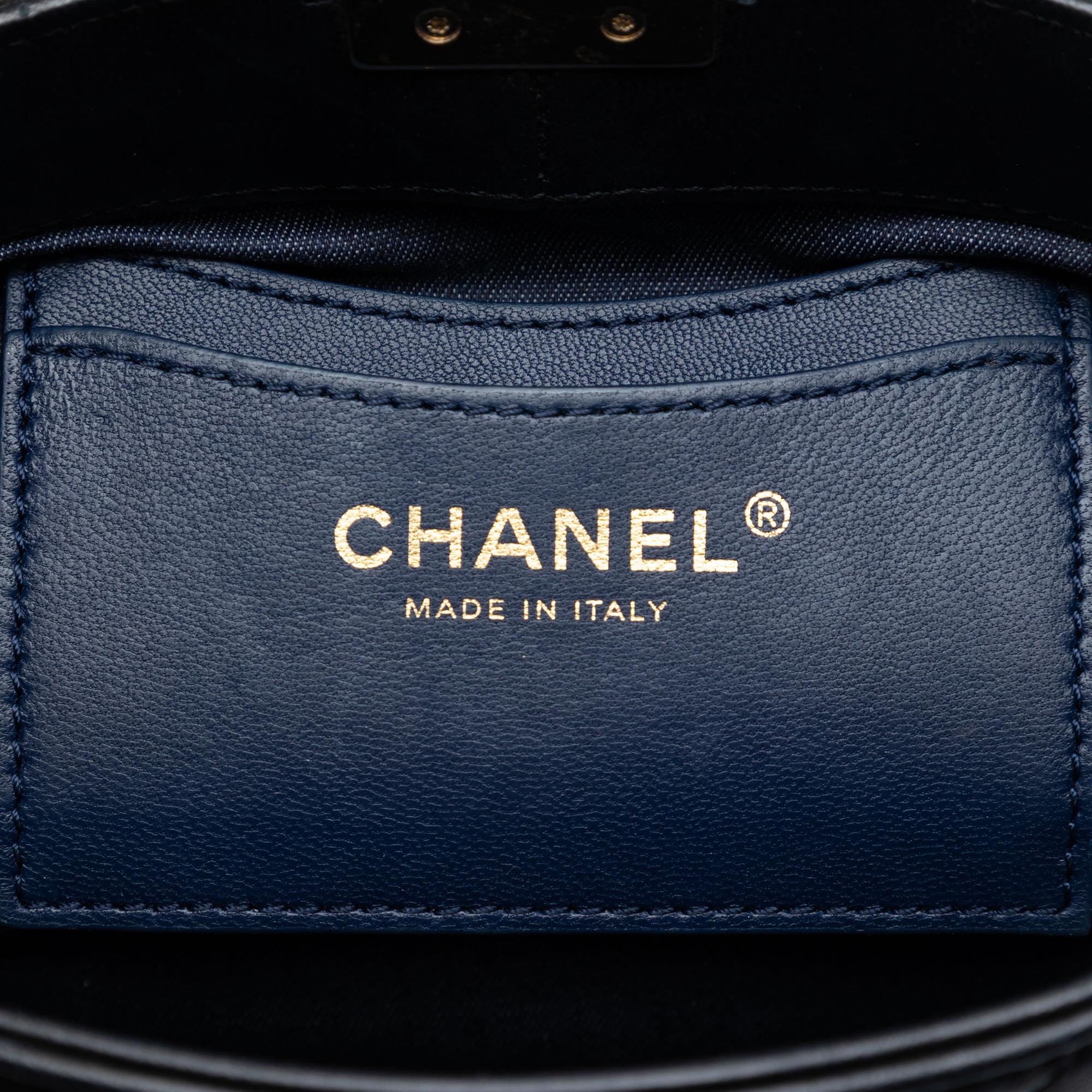 Chanel CC Lambskin Elegant Chain Vanity Case