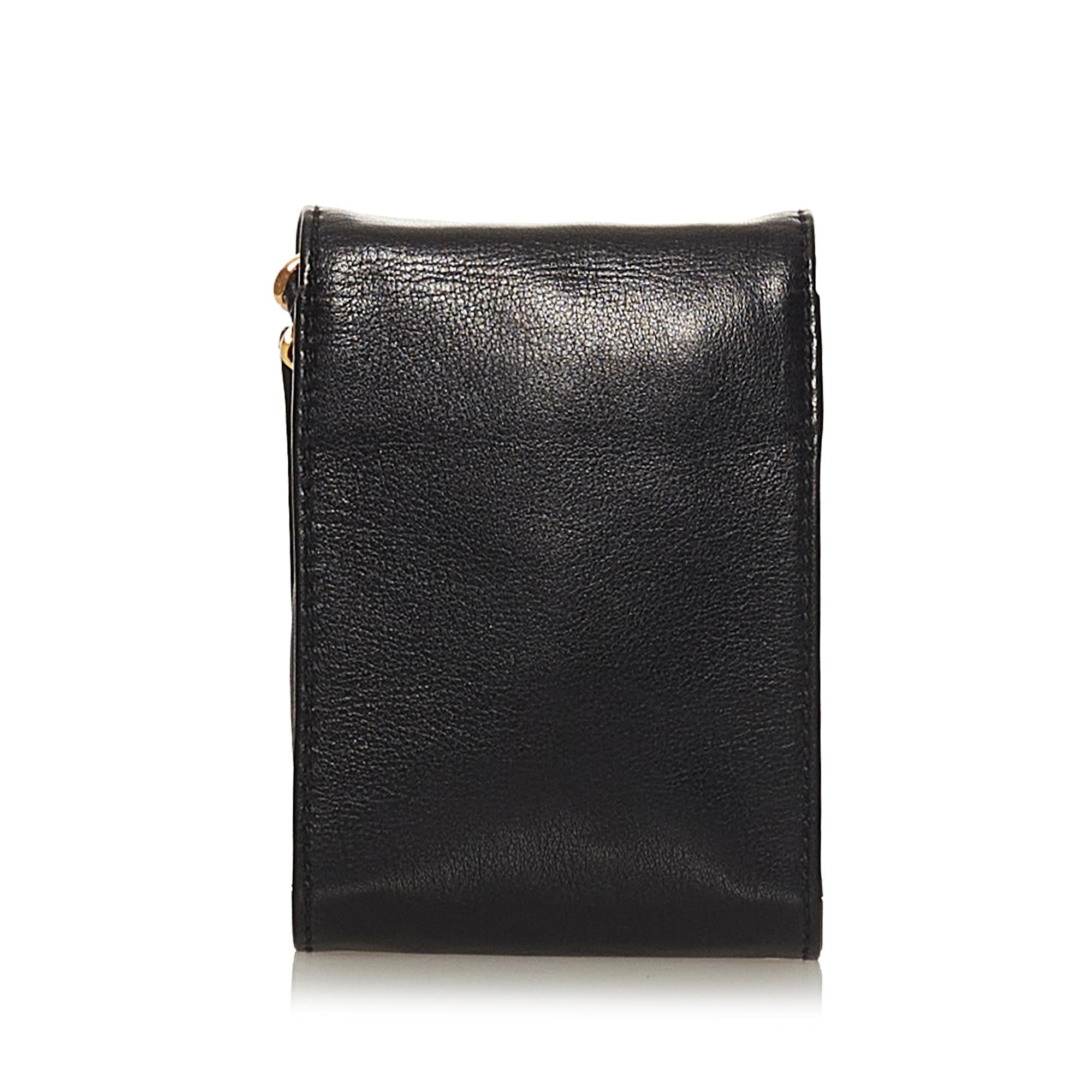 Chanel CC Lambskin Leather Multi Case (SHG-34250)