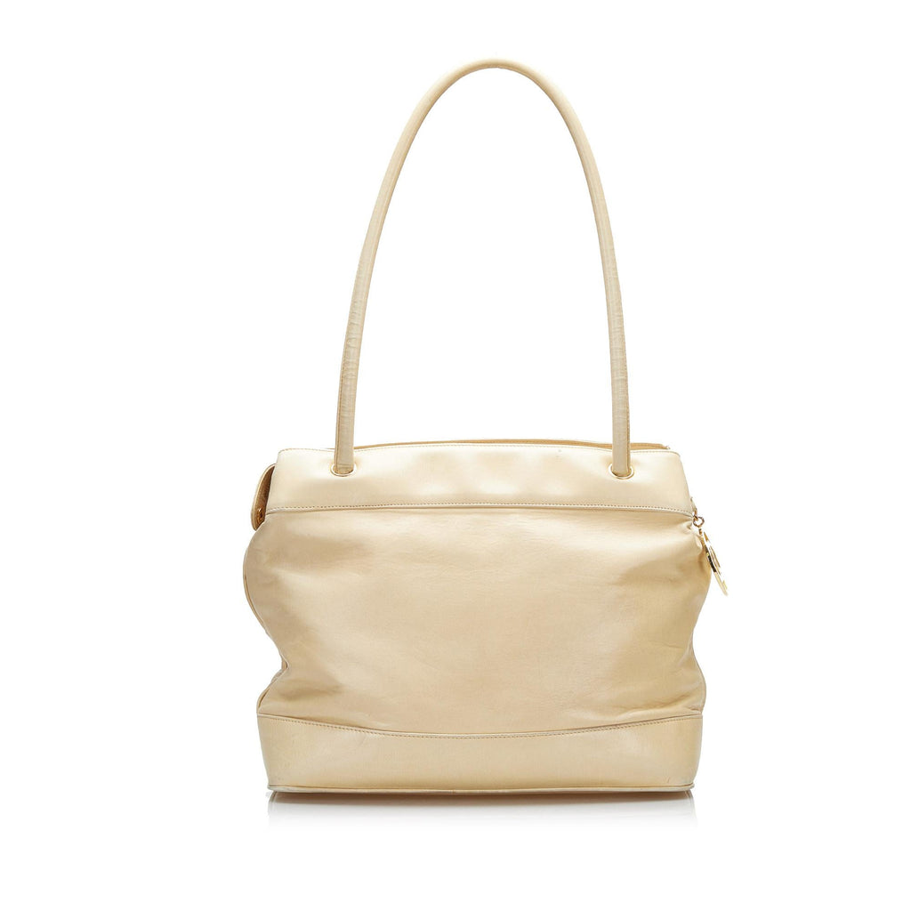 Chanel CC Lambskin Tote Bag (SHG-mS787i)