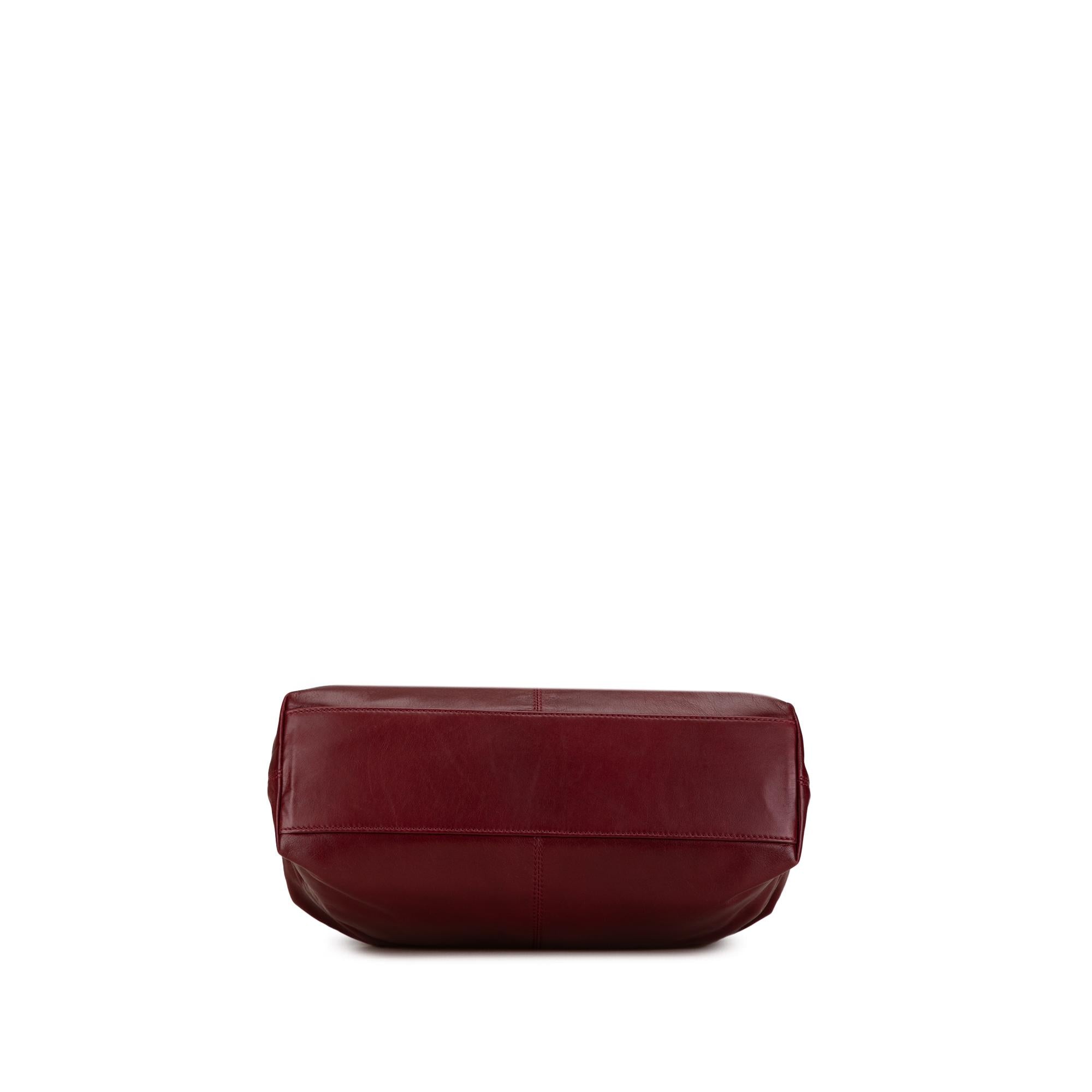 Chanel CC Lambskin Tote (SHG-cIhGx5)