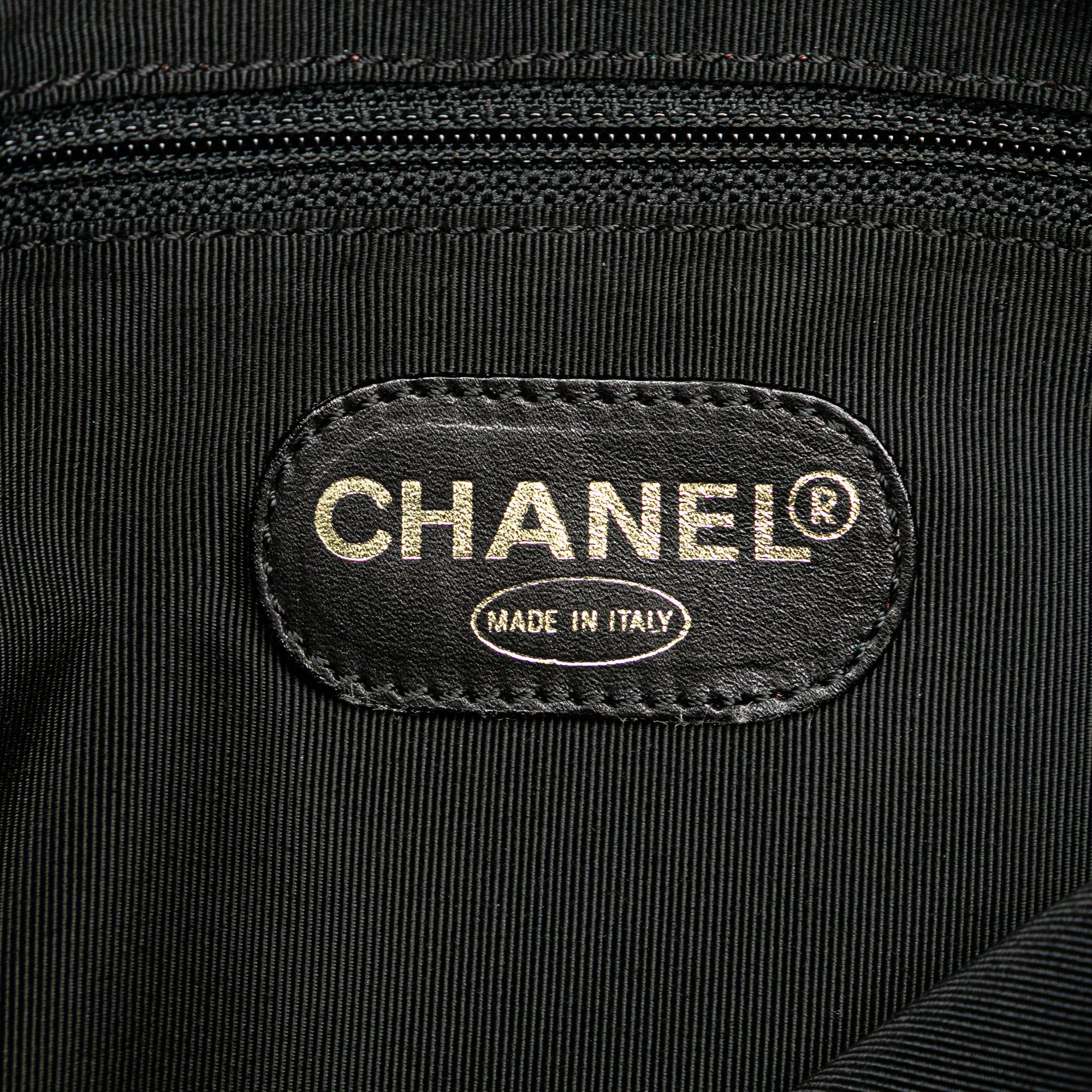 Chanel CC Lambskin Tote (SHG-cIhGx5)
