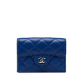 Chanel CC Lambskin Trifold Flap Wallet (SHG-pwFkiW)