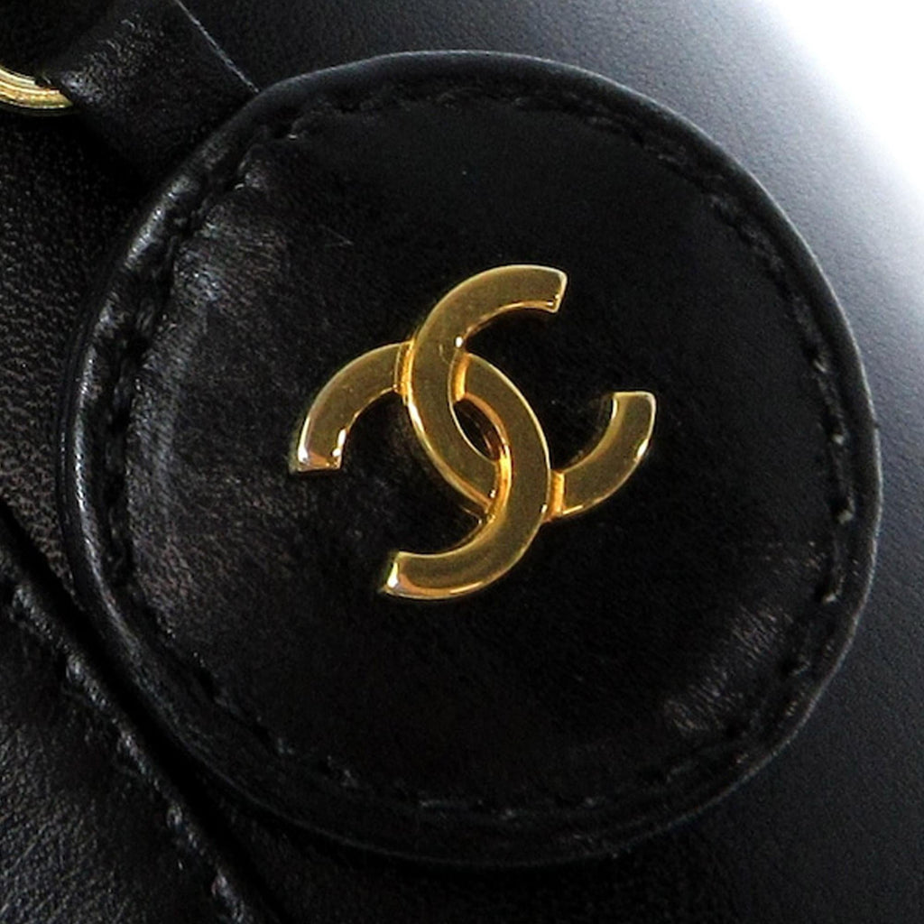 Chanel CC Lambskin Vanity Case (SHG-3epDqc)
