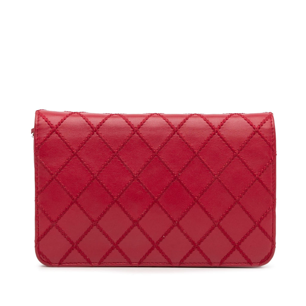 Chanel CC Lambskin Wild Stitch Wallet on Chain (SHG-XCKcTY)