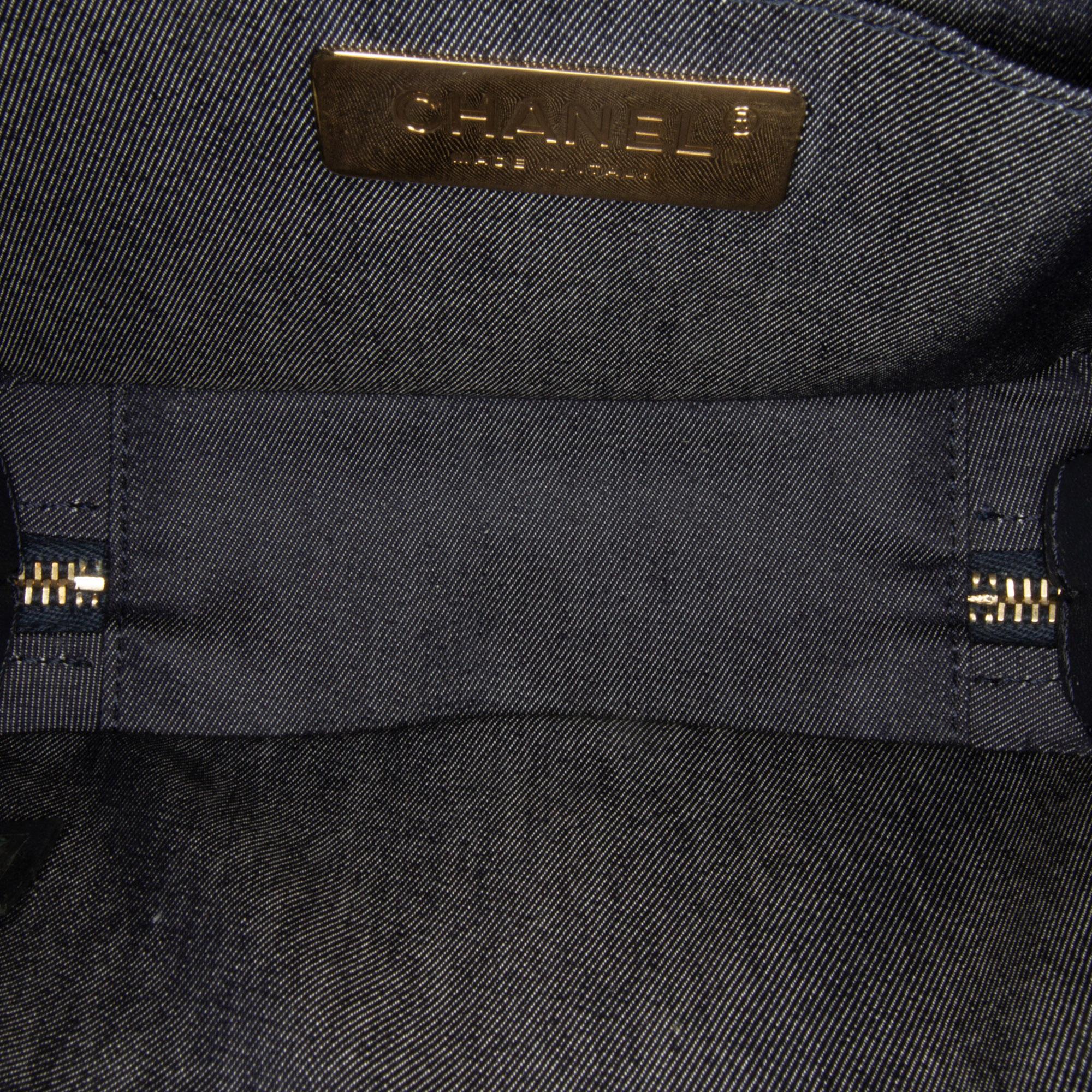 Chanel CC Mania Camera Bag (SHG-Mmrrus)