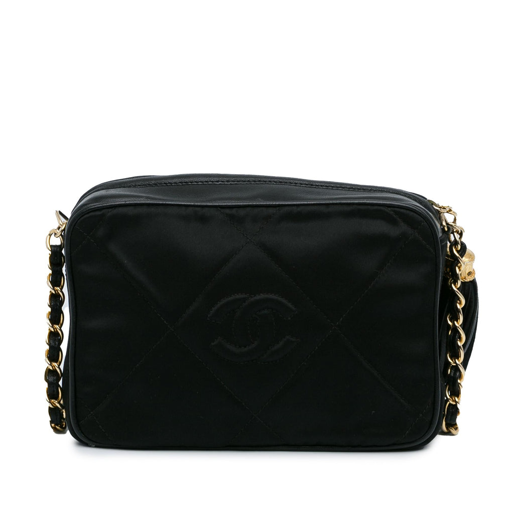 Chanel CC Matelasse Tassel Camera Bag (SHG-w2rli7)