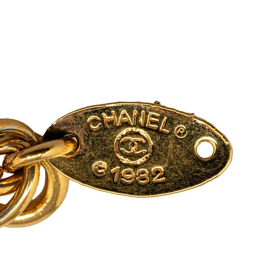 Chanel CC Medallion Bracelet (SHG-HJAG7N)