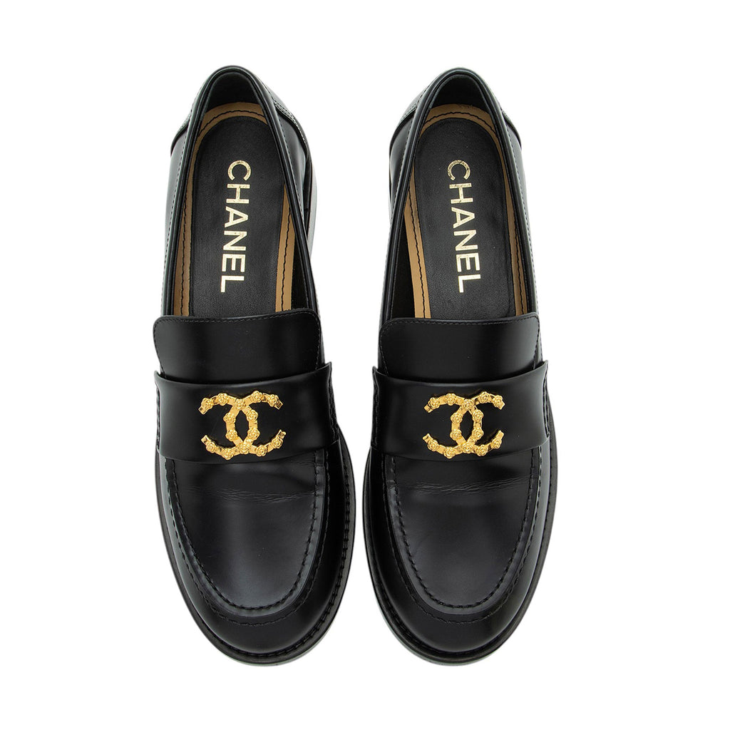 Chanel CC Moccasin Loafers - Size 10 / 40