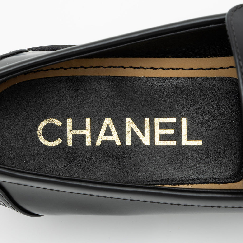 Chanel CC Moccasin Loafers - Size 10 / 40