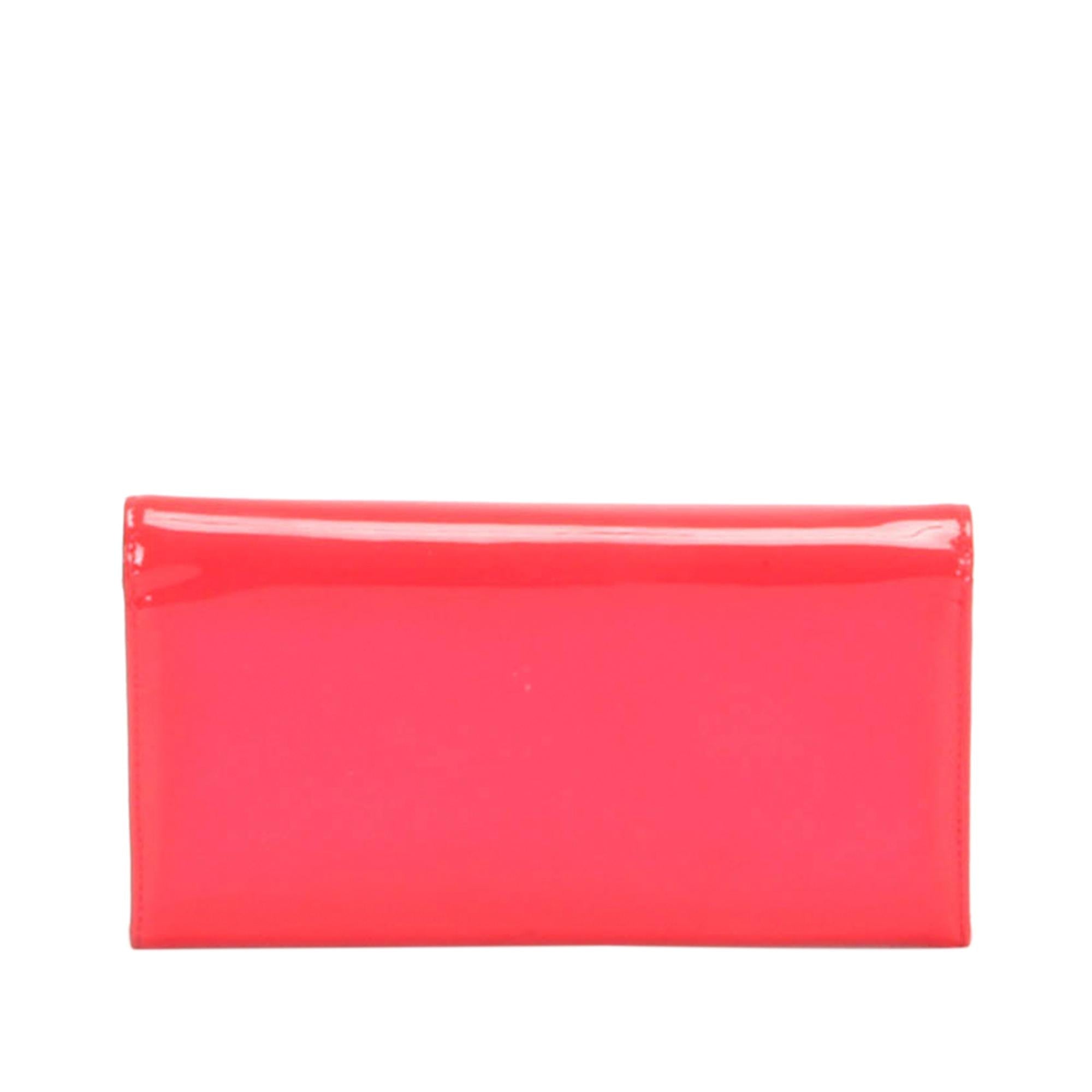 Chanel CC Patent Leather Long Wallet (SHG-28975)