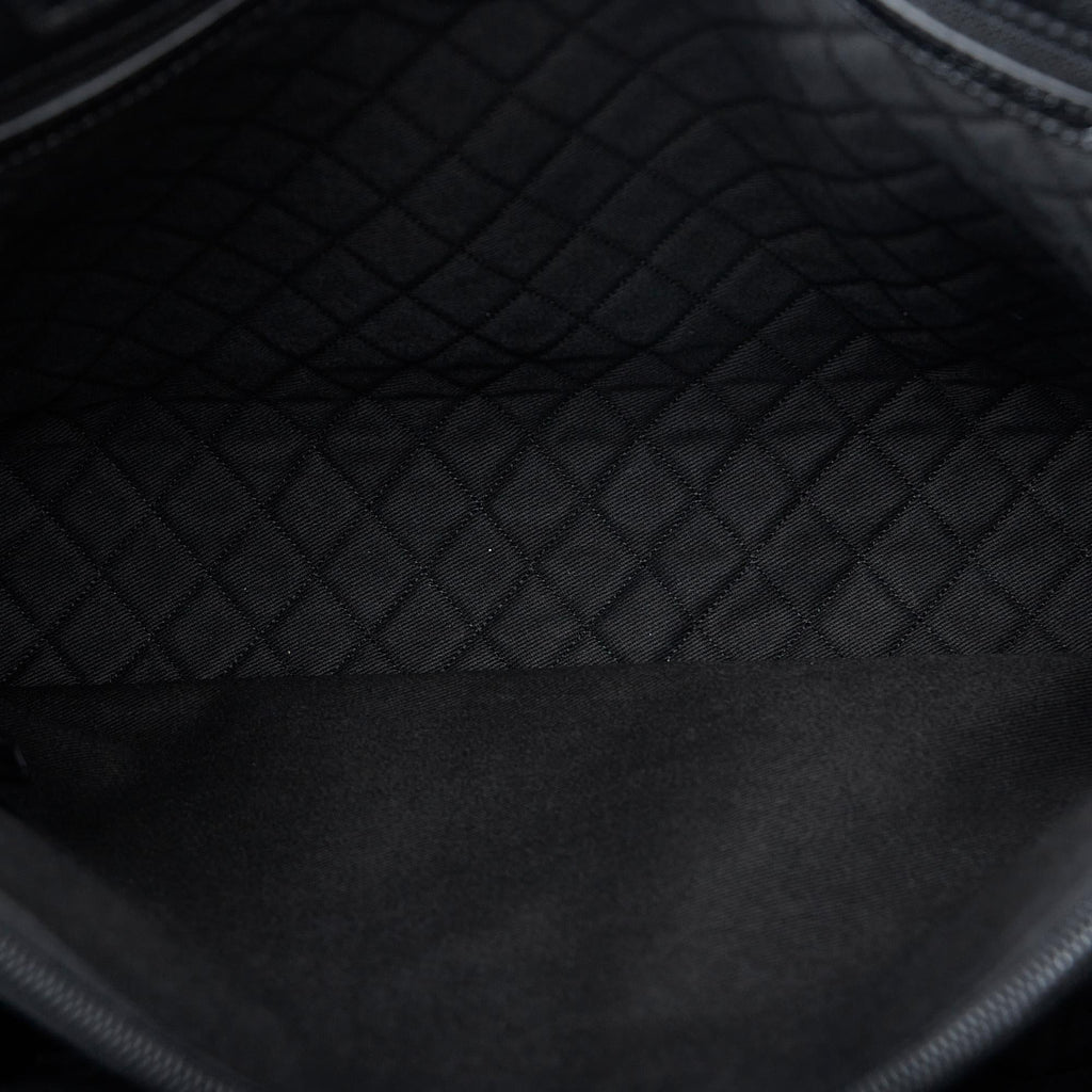 Chanel CC Perforated Tote (SHG-XVBWdn)