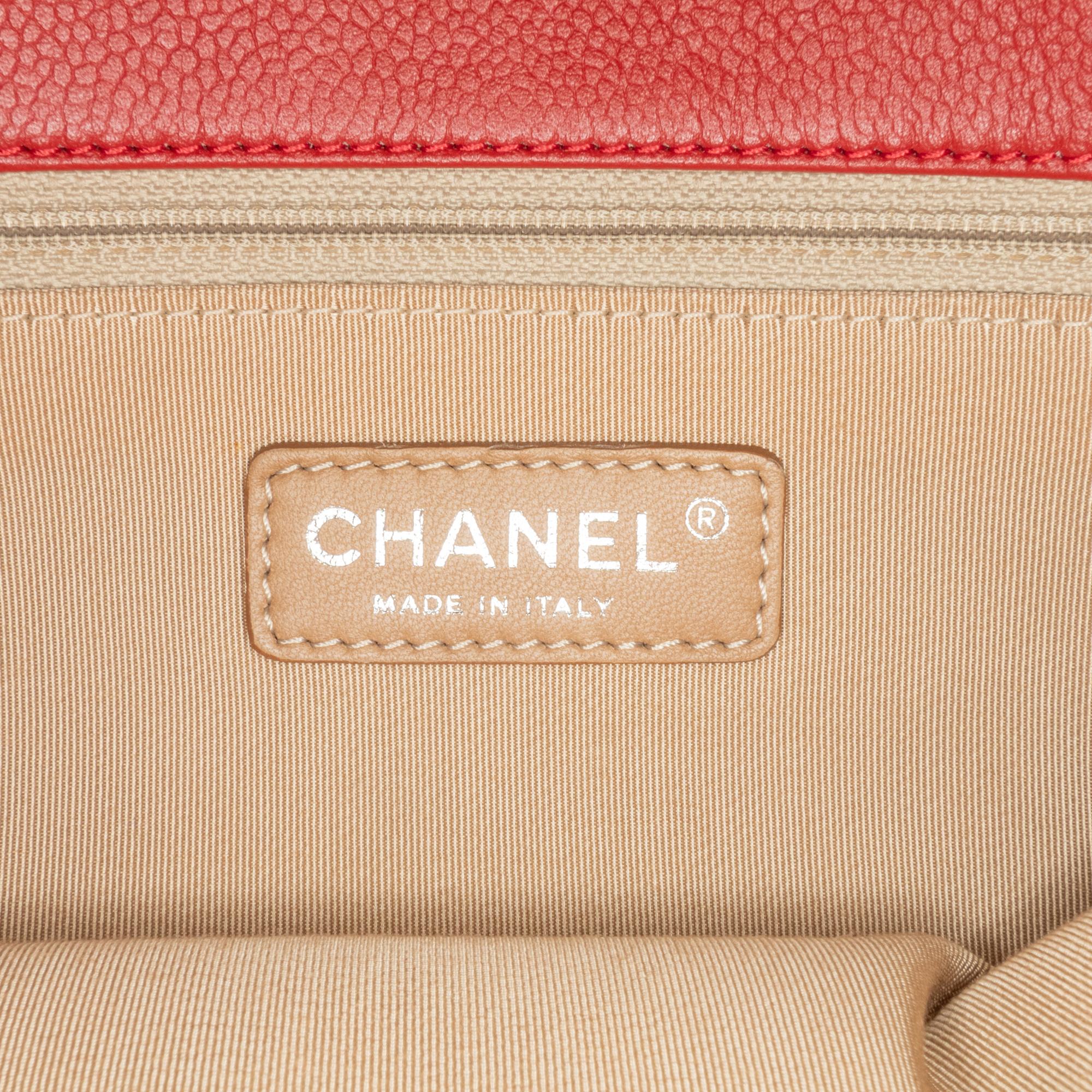 Chanel CC Petite Caviar Soft Tote (SHG-xcsuvH)