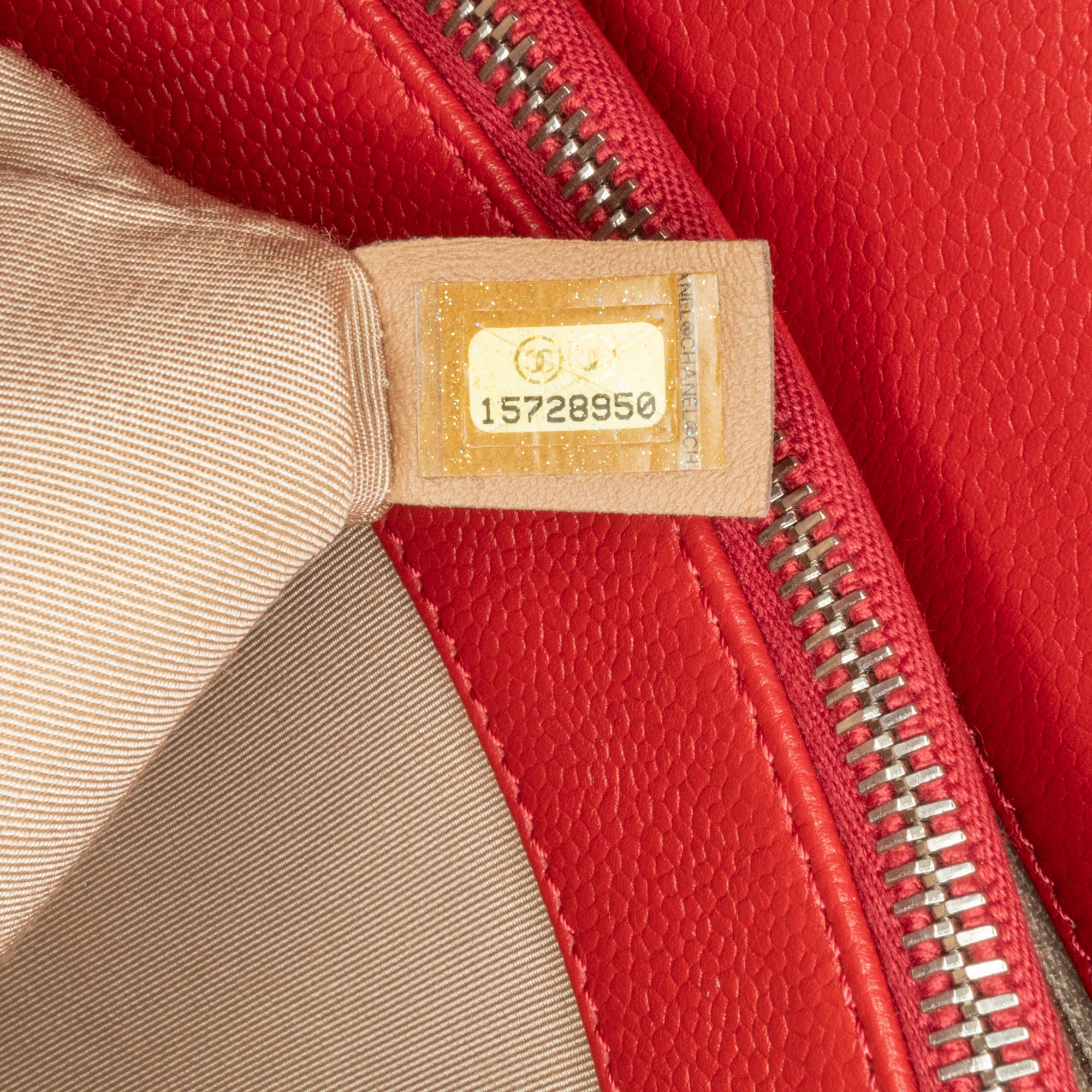 Chanel CC Petite Caviar Soft Tote (SHG-xcsuvH)