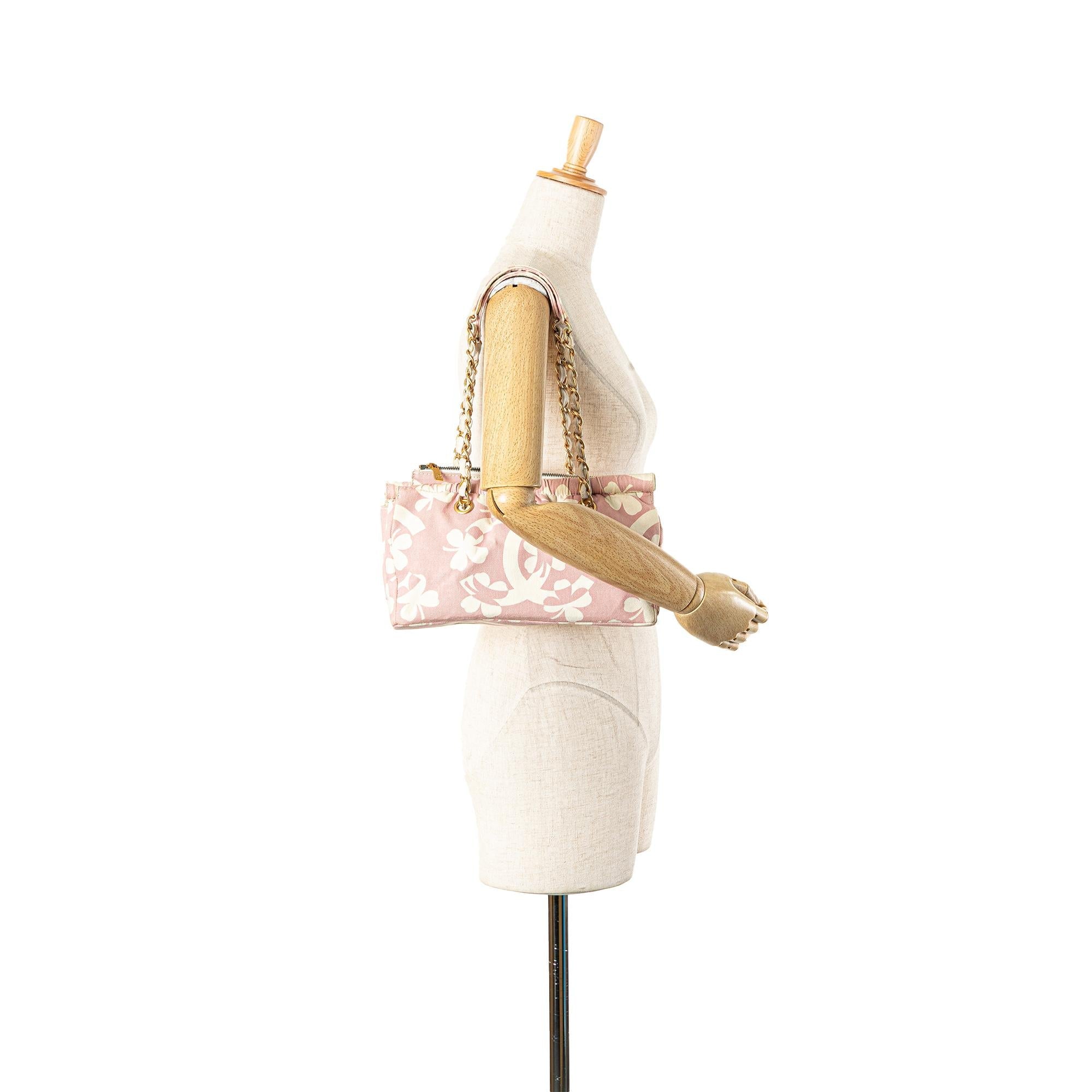 Chanel CC Printed Canvas Clover Shoulder Bag