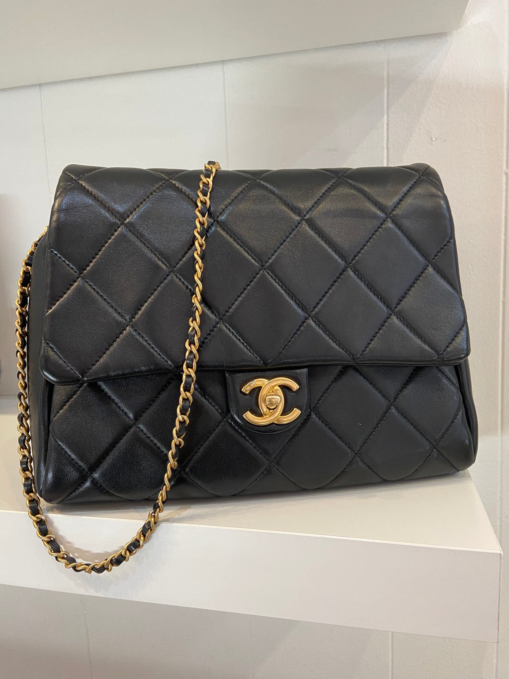 CHANEL QUILTED LAMBSKIN FLAP BAG