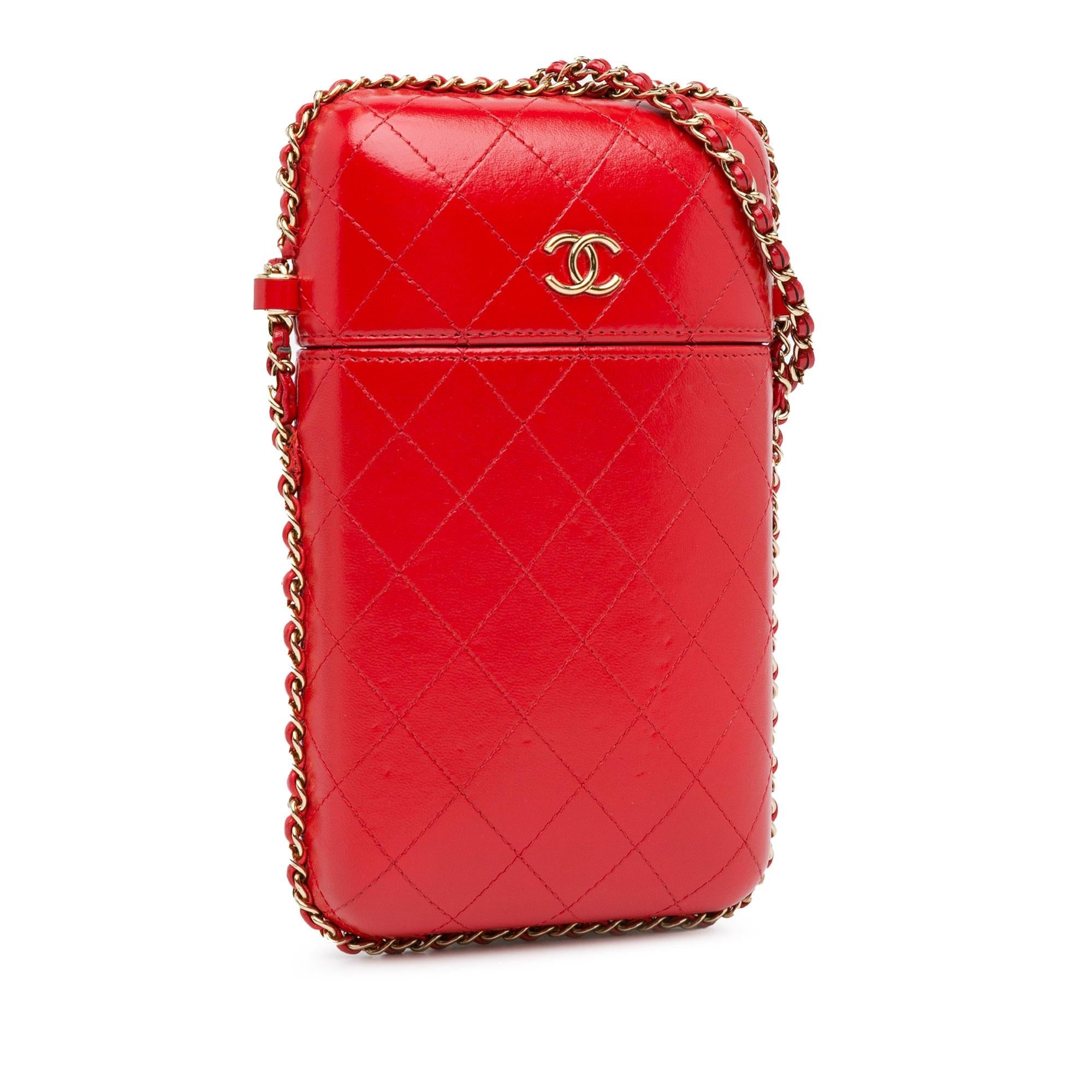 Chanel CC Quilted Calfskin Chain Around Phone Holder (SHG-t9r9NM)