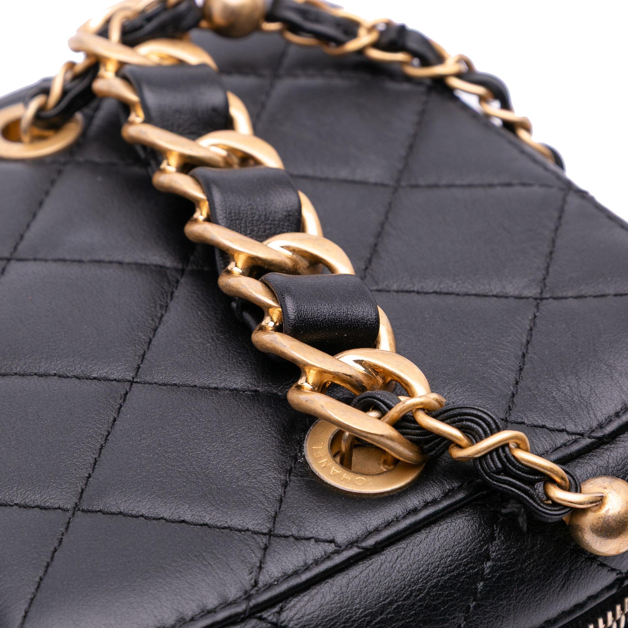 Chanel CC Quilted Calfskin Vanity Case with Chain