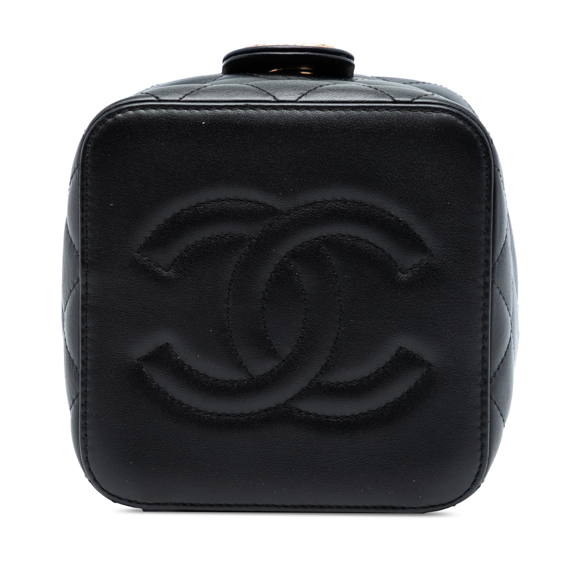 Chanel CC Quilted Calfskin Vanity Case with Chain