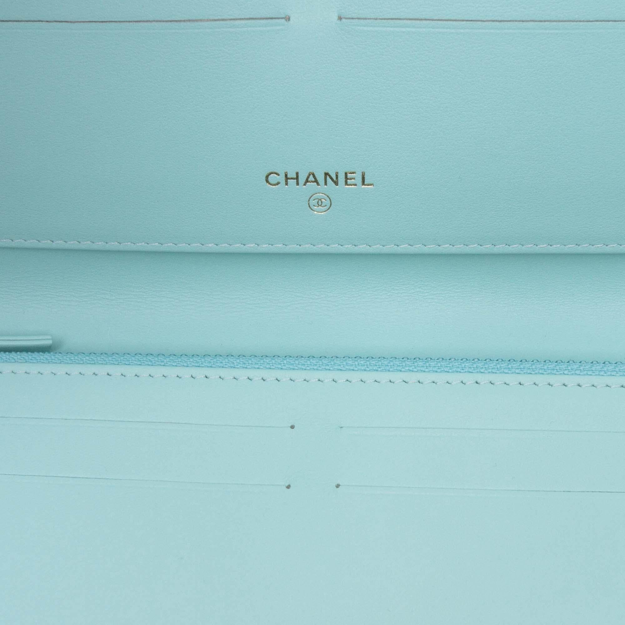 Chanel CC Quilted Caviar Bifold Long Wallet