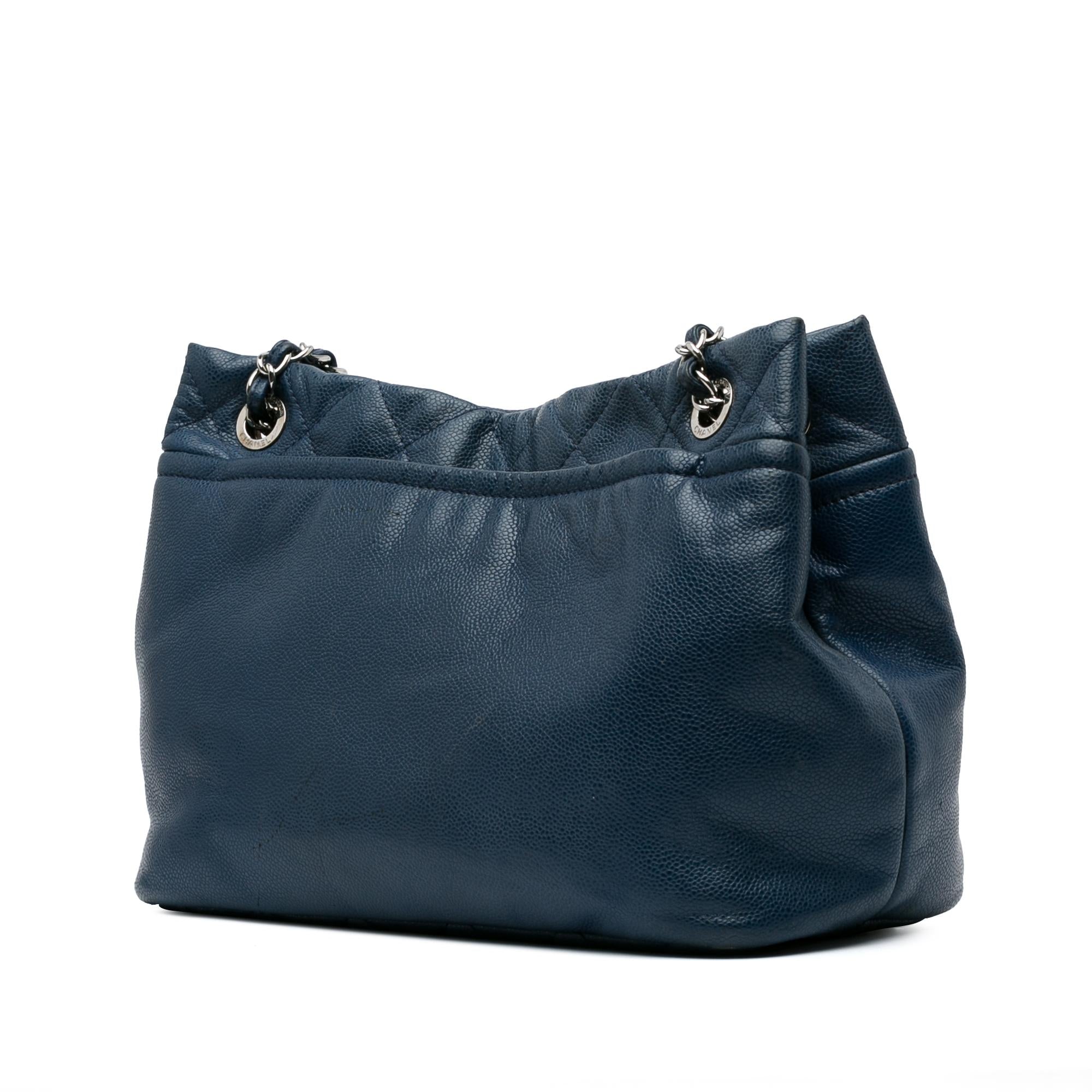 Chanel CC Quilted Caviar Chain Tote (SHG-z1vtYP)