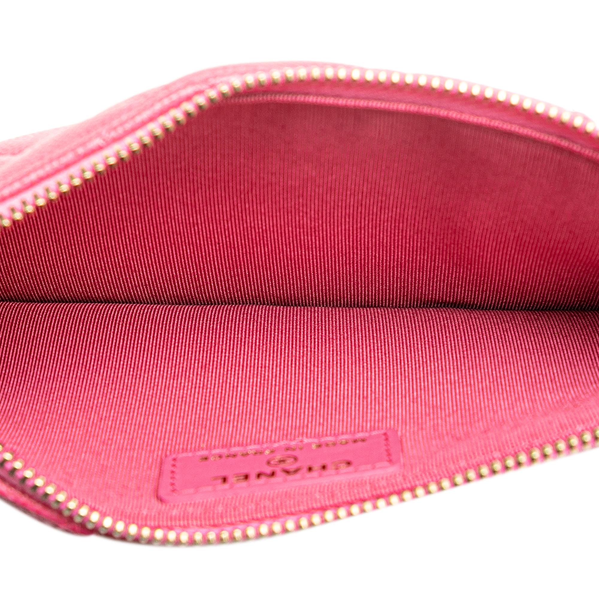Chanel CC Quilted Caviar Flat Phone Case Wallet Pouch