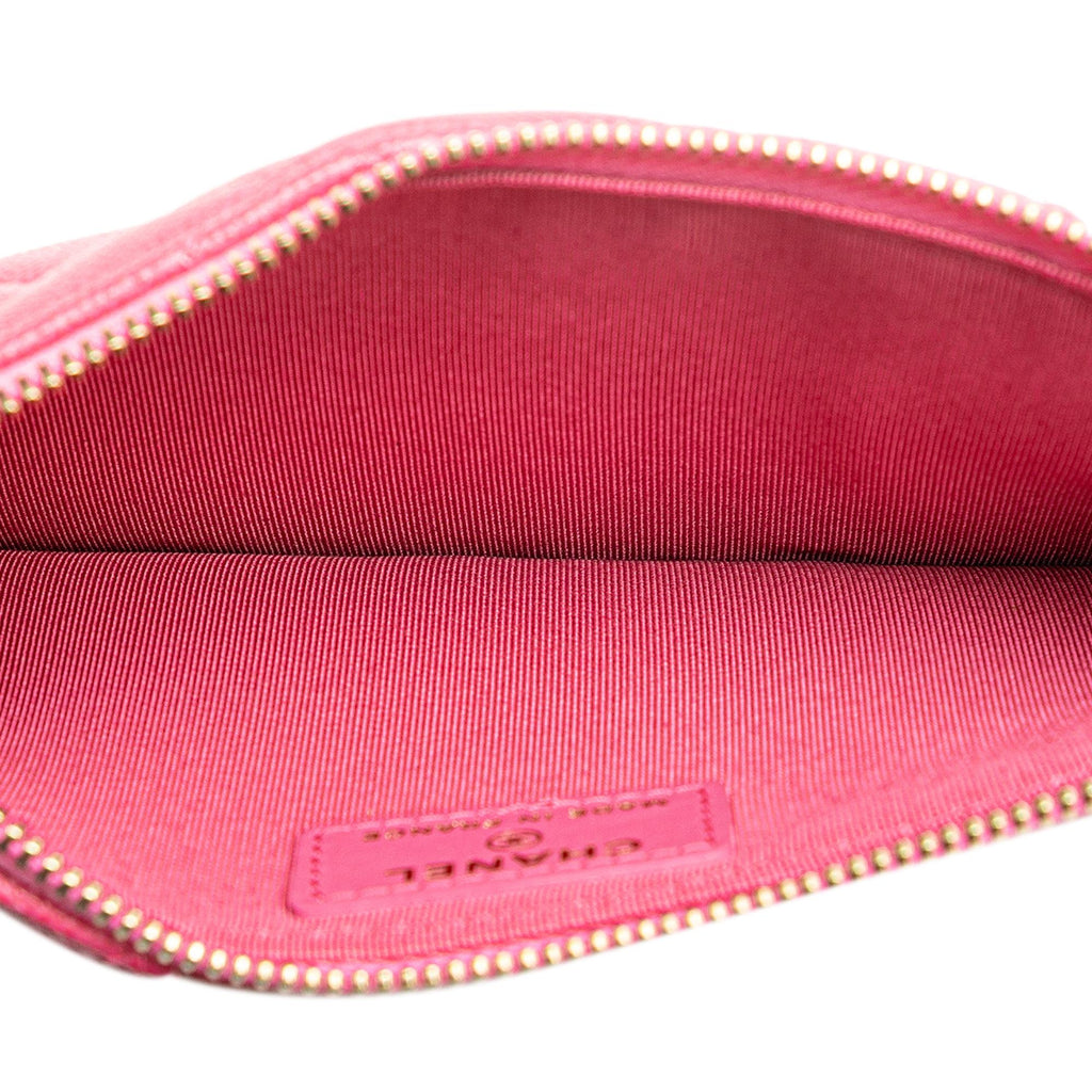 Chanel CC Quilted Caviar Flat Phone Case Wallet Pouch