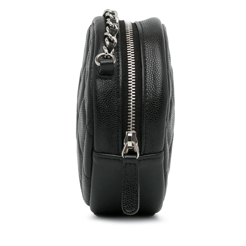 Chanel CC Quilted Caviar Round Clutch With Chain (SHG-Zm82jl)