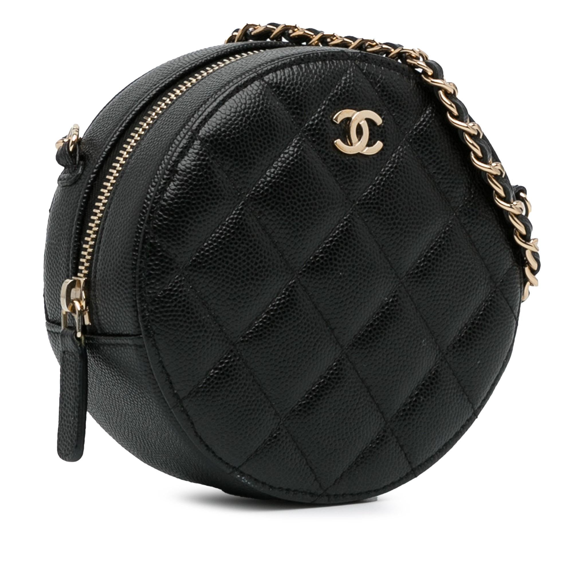 Chanel CC Quilted Caviar Round Clutch With Chain (SHG-QNFerj)