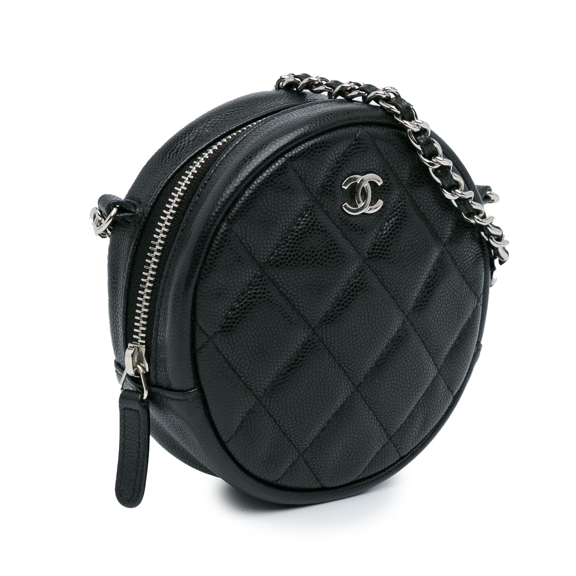 Chanel CC Quilted Caviar Round Clutch With Chain (SHG-jxh22e)