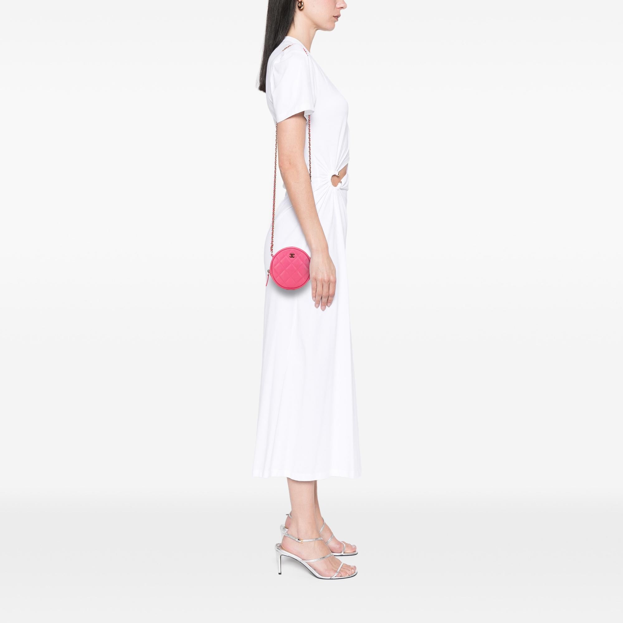 Chanel CC Quilted Caviar Round Clutch With Chain