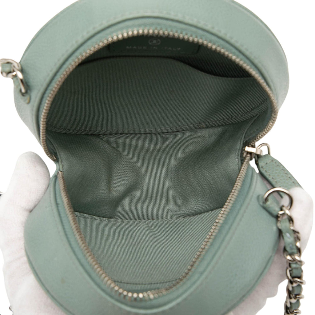 Chanel CC Quilted Caviar Round Clutch With Chain