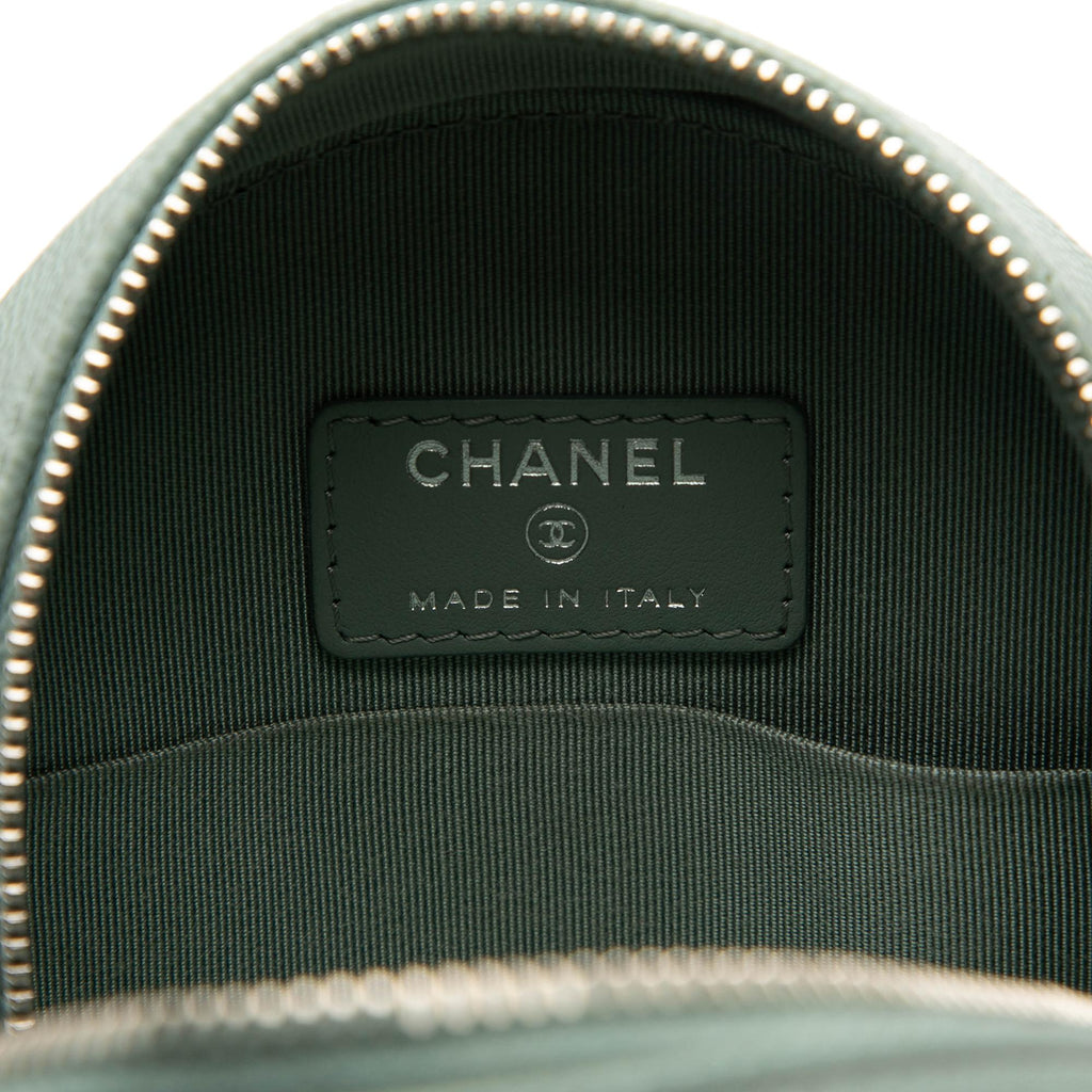 Chanel CC Quilted Caviar Round Clutch With Chain