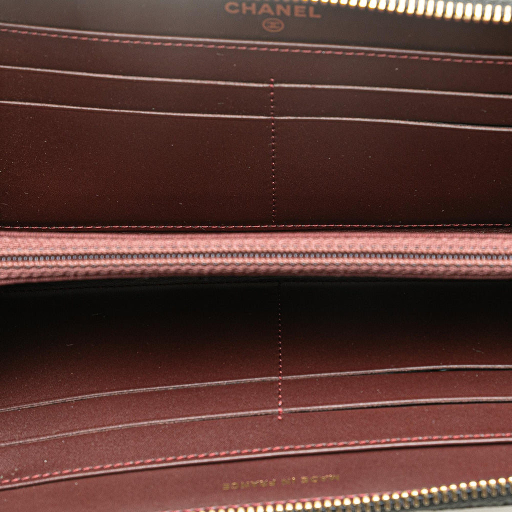 Chanel CC Quilted Caviar Zip Around Wallet