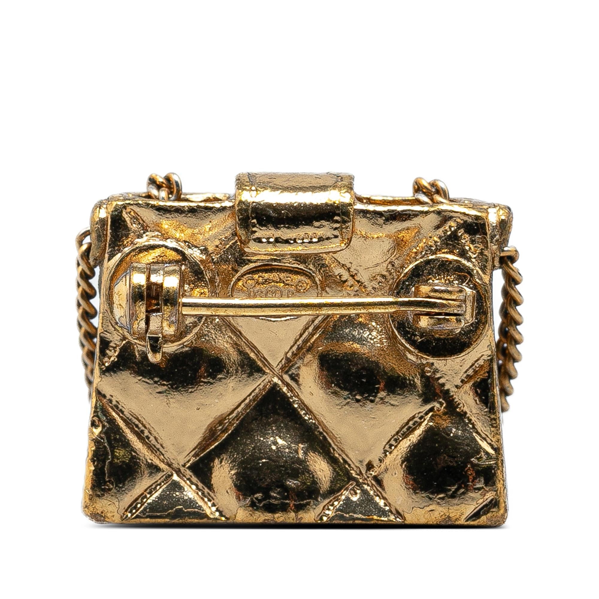 Chanel CC Quilted Flap Bag Brooch (SHG-IiuY9h)